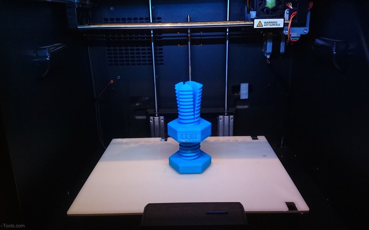Designing Threads, Joints and Fasteners for 3D Prints